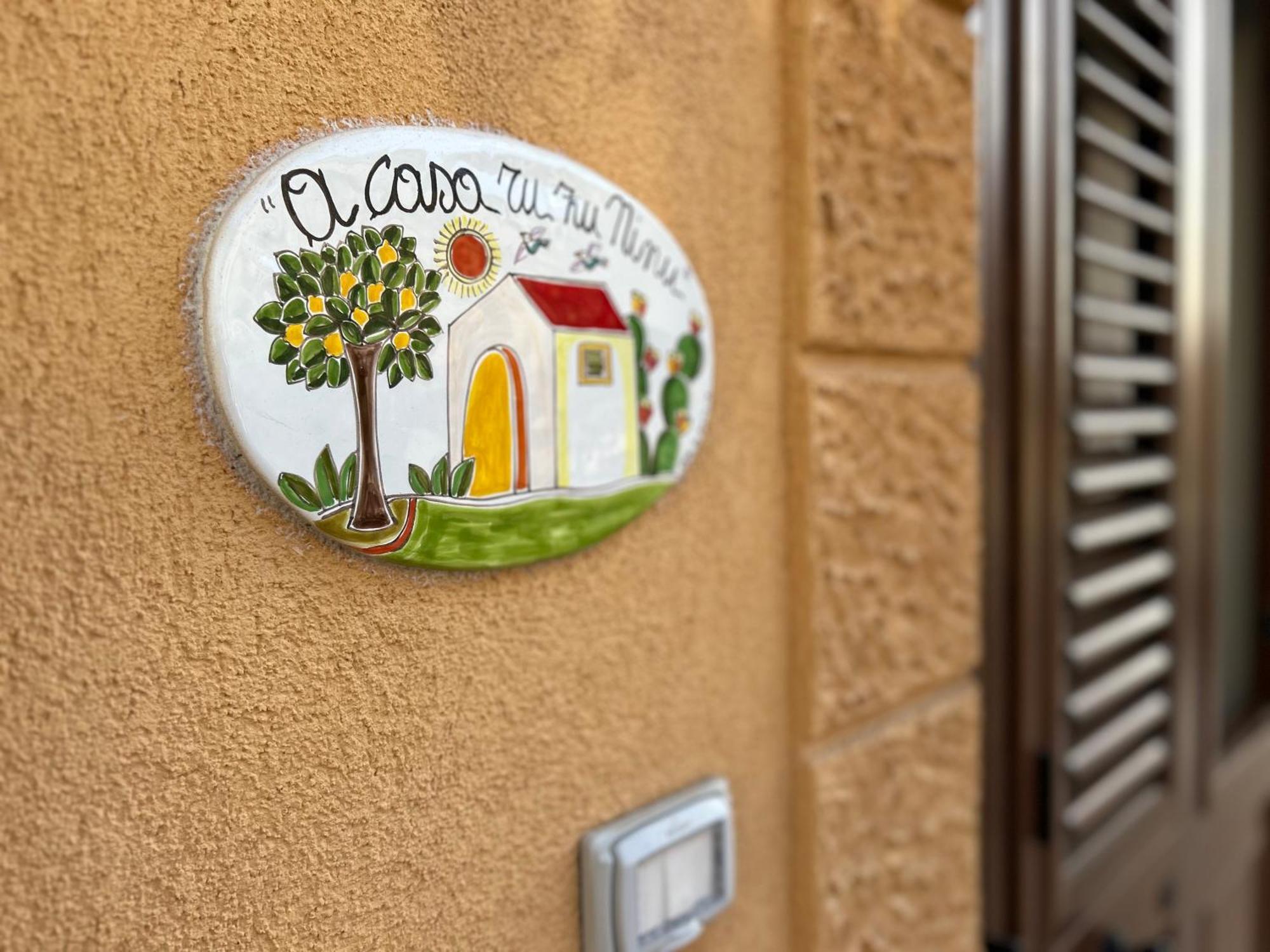 A Casa Ru Zu Nino Apartment Capaci Exterior photo